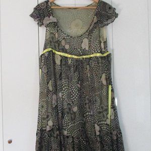 Beautiful Anna Sui Hand Crafted Empire Waist & Cap Sleeve Dress